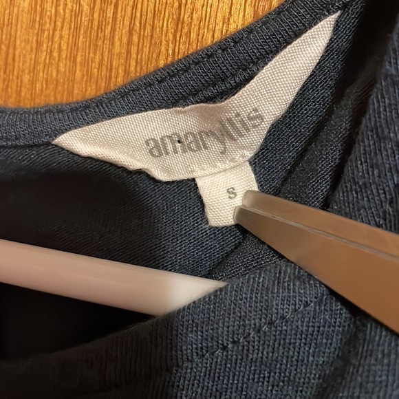 •AMARYLLIS•NWOT BLUE FLORAL RUFFLE SLEEVE PEPLUM BLOUSE SIZE SMALL - Picture 3 of 7